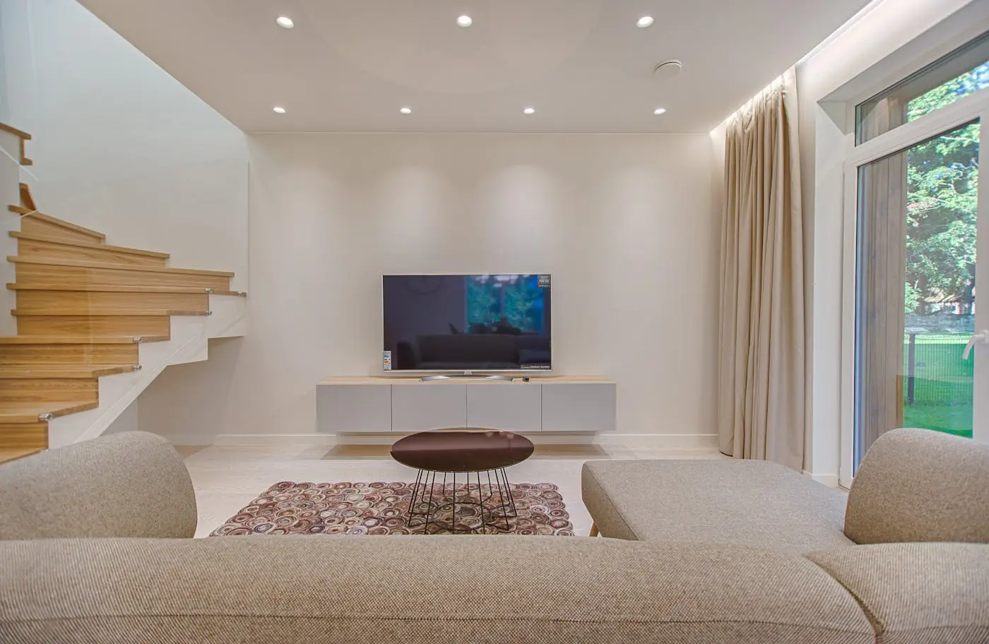 Professional canvas and upholstery workshop Singapore